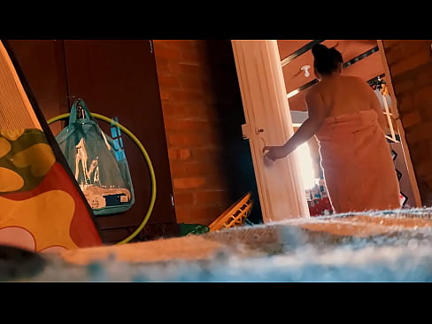 ❤️ Mano dėdė seka paskui mane į dušą, jis dulkina mane, kol aš prausiuosi duše. ️❌ Kietas porno prie porno lt.hochu-sex-tomsk.ru ❌️❤